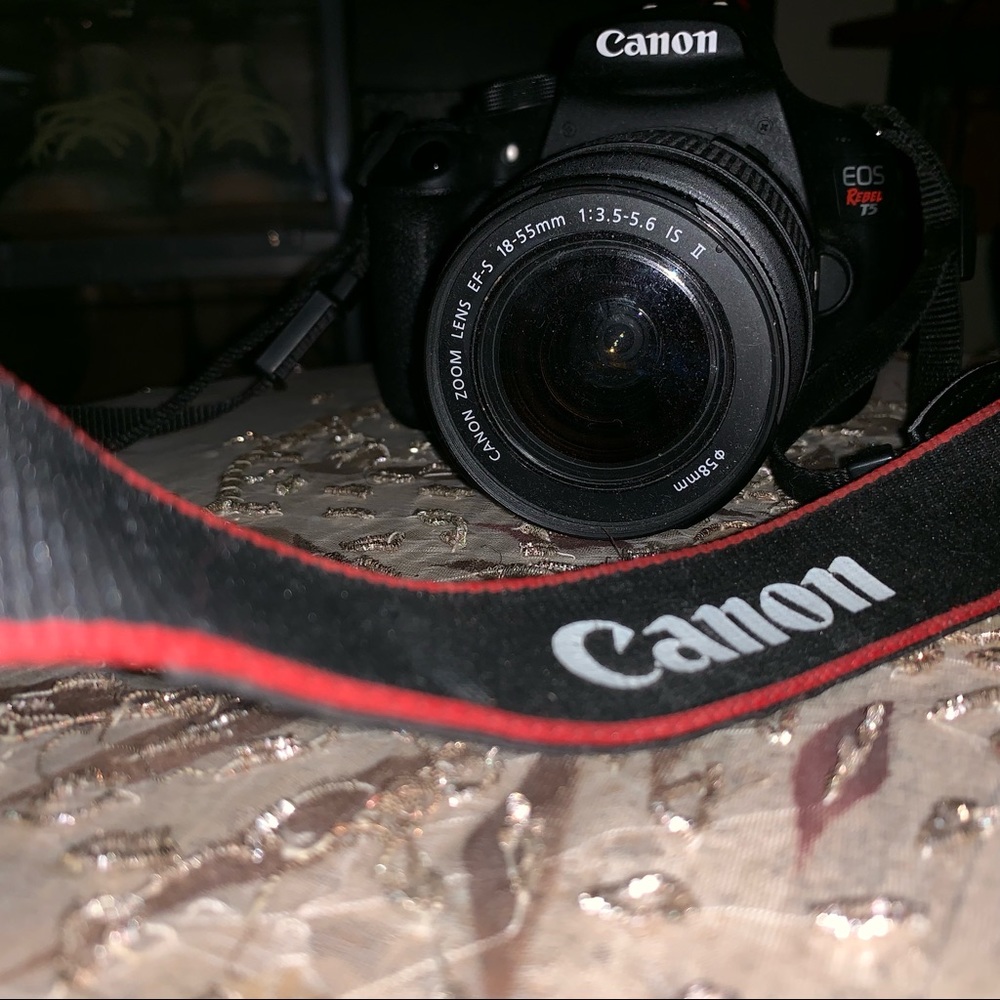Canon EOS Rebel T5